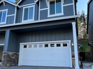 4225 Cloverhill Way, Ridgefield, WA 98642