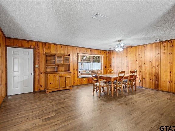 4th image of 585 Humble Rd W