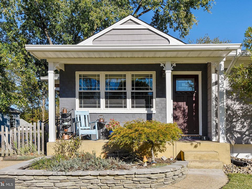 1st image of 8266 Ahearn Dr