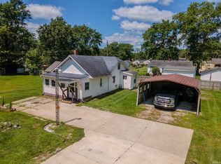 19923 Oakdale Ave, South Bend, IN 46637