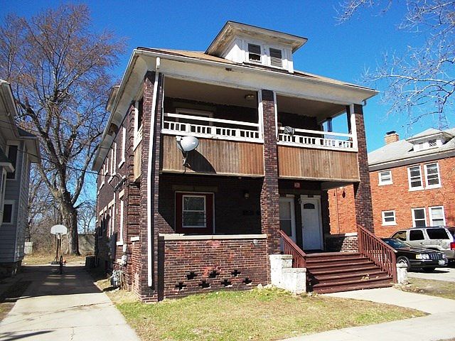 1st image of 428 N Horsman St