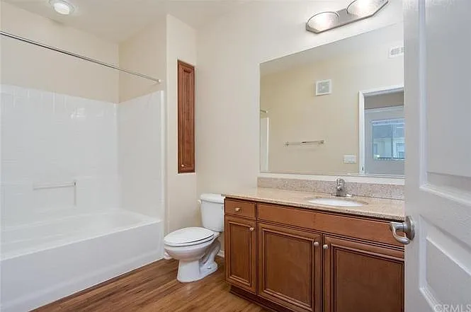 3460 Watermarke Pl — Photo 20