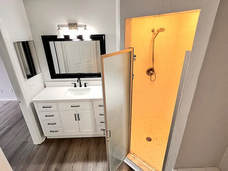 3043 Antique Oaks Cir #170 — Photo 30