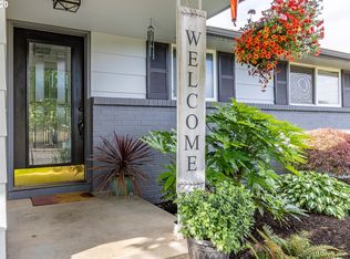 21346 SE Main St, Gresham, OR 97030