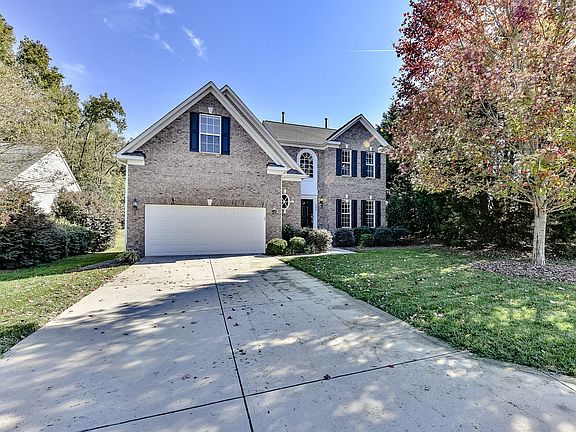2nd image of 1006 Glen Laurel Dr