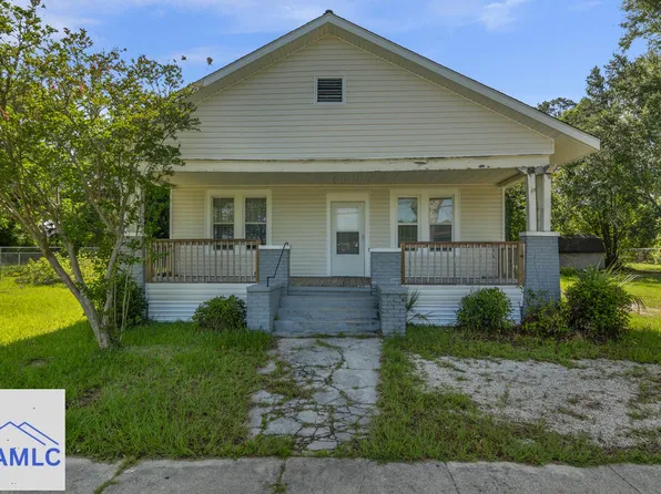 813 Brunel St, Waycross, GA 31501