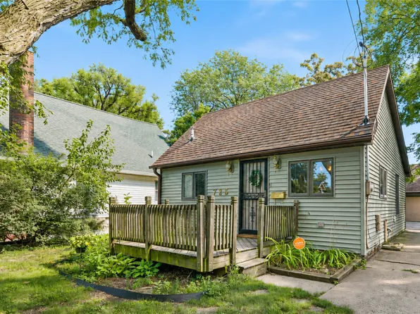 725 Morton Ave, Des Moines, IA 50316