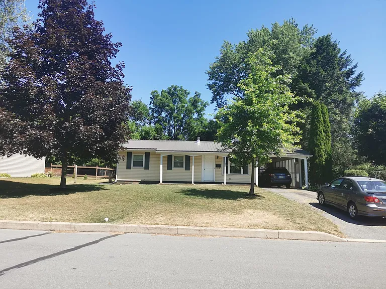 602 Saint Paul St — Photo 7
