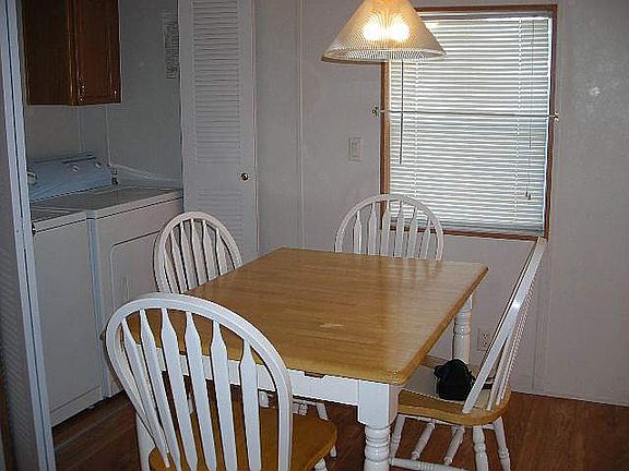 3rd image of 429 Gulf Stream Dr