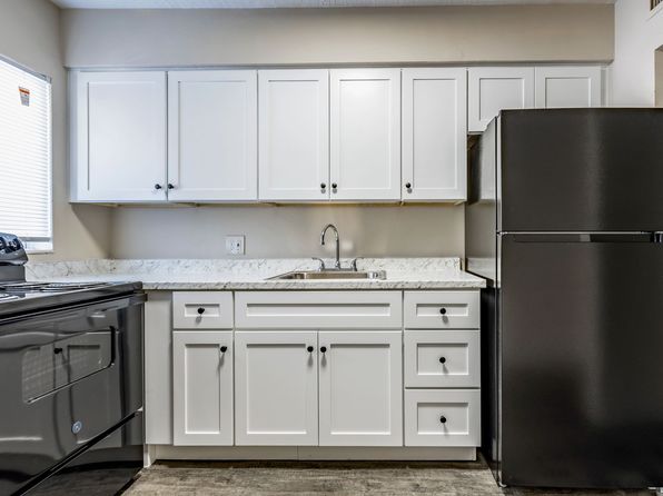 4000 58th St N #4100-50