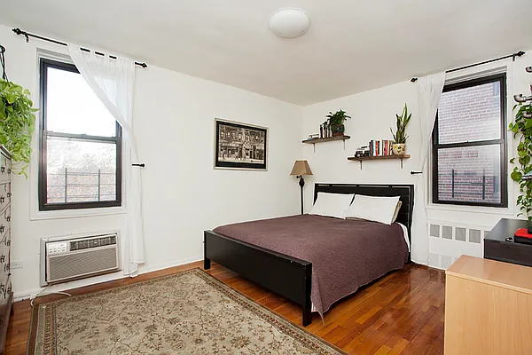 Sold by Brooklyn Hearth Realty | media 10