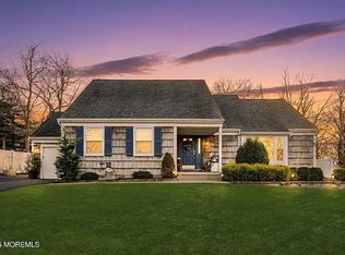 323 Suburban Dr, Toms River, NJ 08753