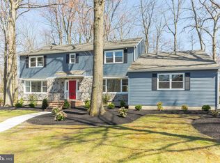 530 Heartwood Dr, Cherry Hill, NJ 08003