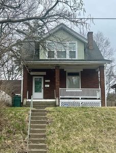 4738 Doberrer Ave, Cincinnati, OH, 45232