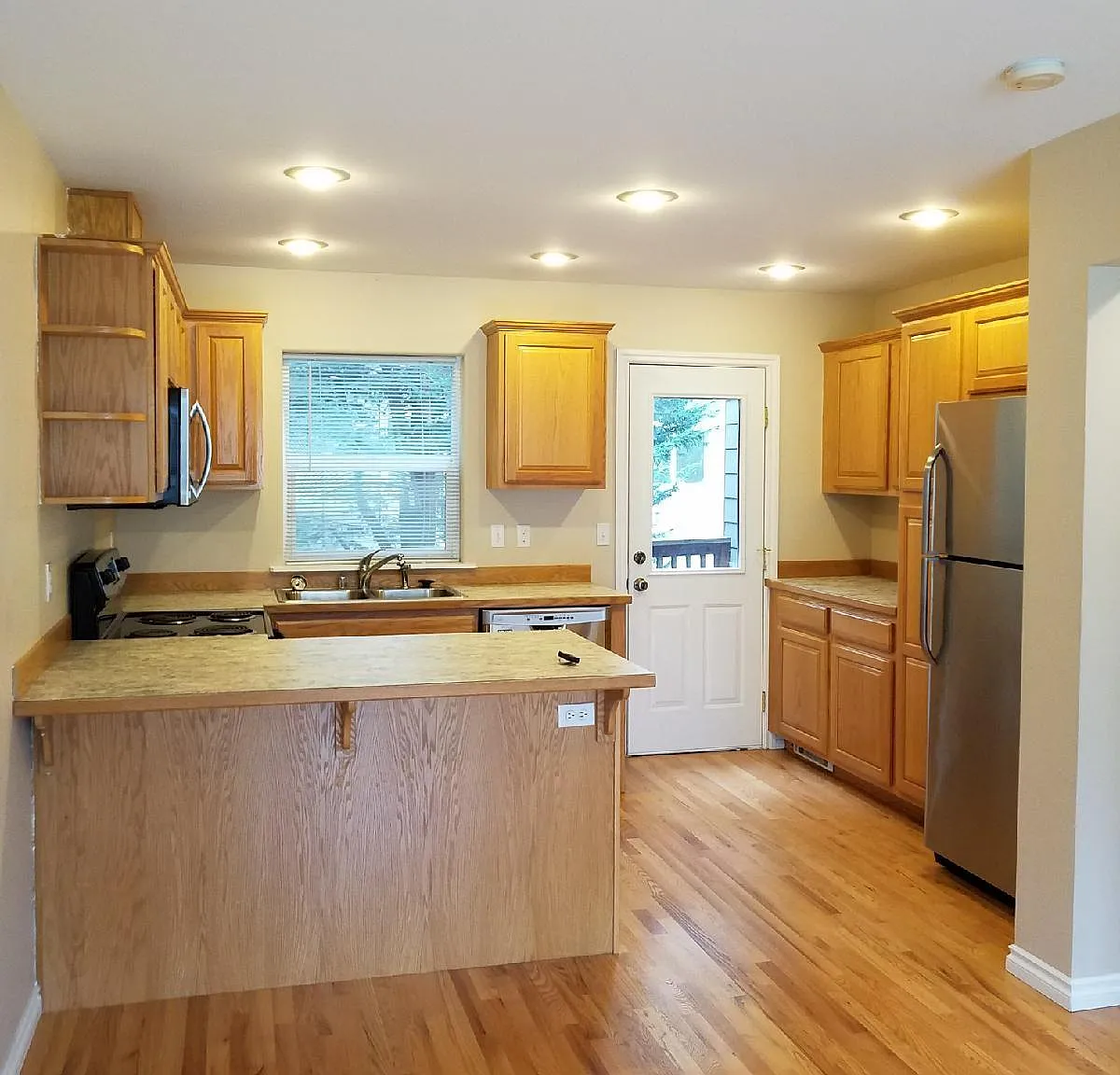 38276 SE Cedar St — Photo 4