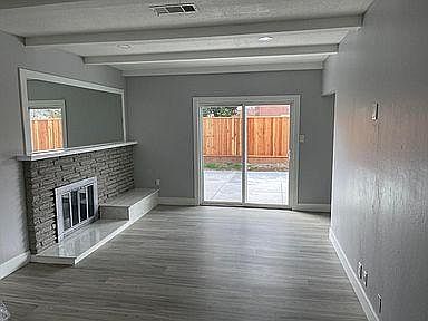 3rd image of 27599 Sherlock Dr
