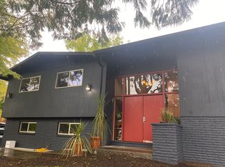 7095 SW Laber Rd, Portland, OR 97225