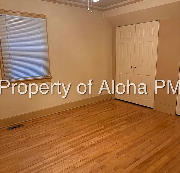 2730 W Heron St — Photo 8