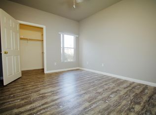 834 Carnegie St #1111, Henderson, NV 89052