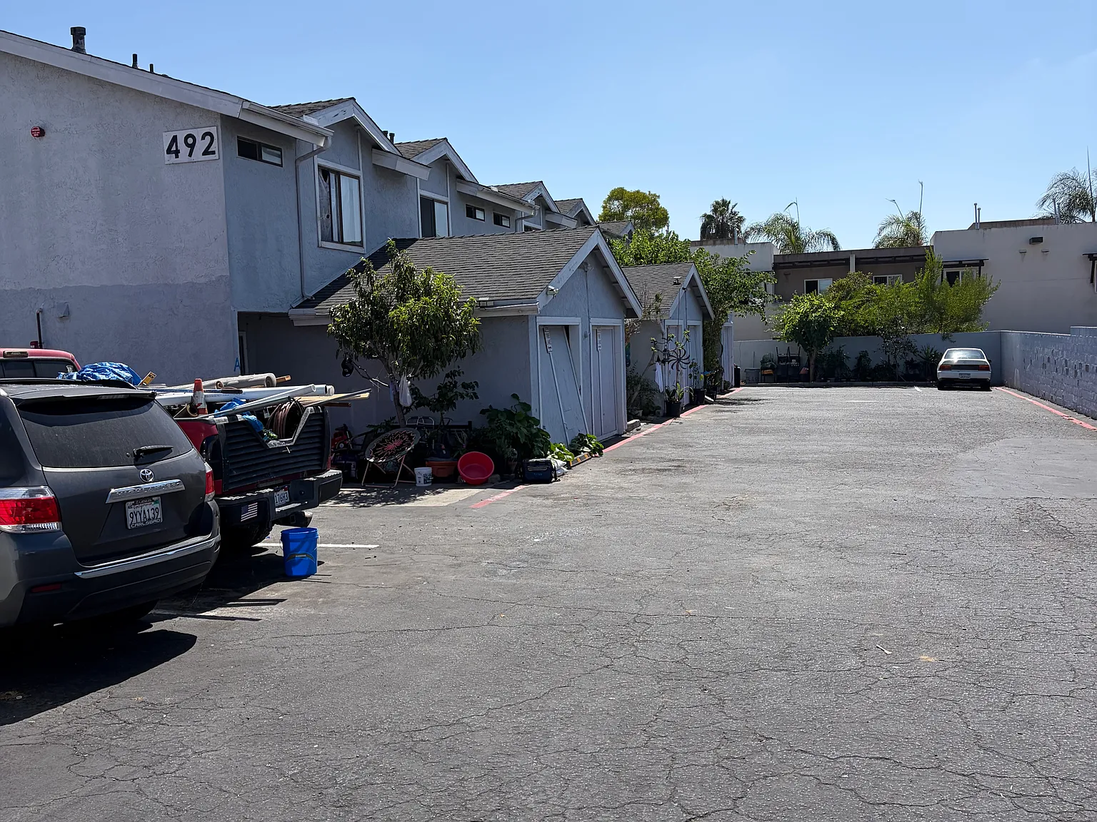 2 bed, 900 sqft, $2,575 — Photo 4
