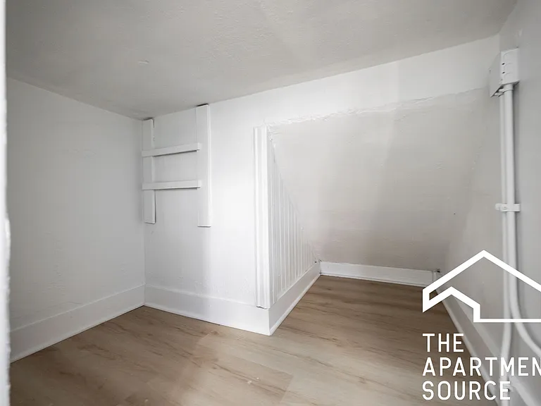 2301 N Leavitt St #1 — Photo 17