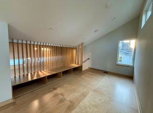 1029 Darrow Ave #Ch, Evanston, IL 60202
