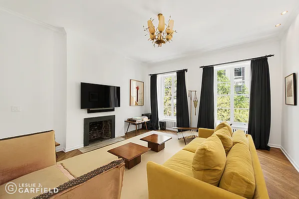 Rented by Leslie J. Garfield | media 3