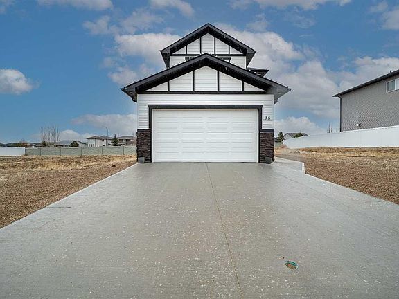 2nd image of 75 S Sierra Rd SW