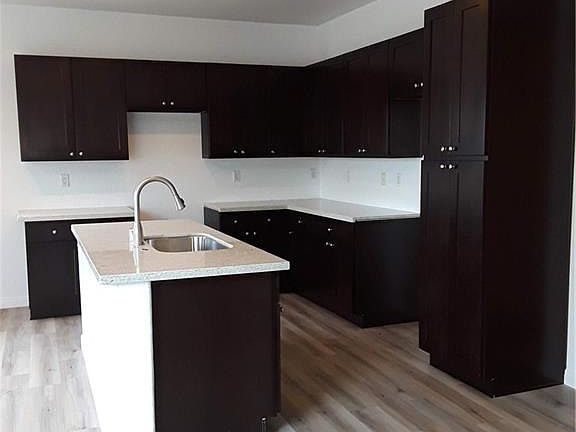 4th image of 6528 Playa De Carmen Way