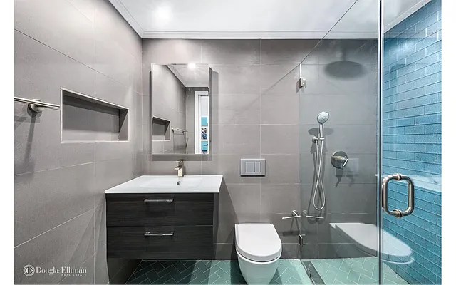 Sold by Douglas Elliman | media 19