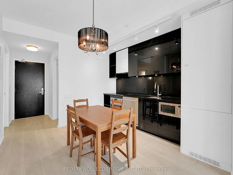 125 Peter St #2111 — Photo 2