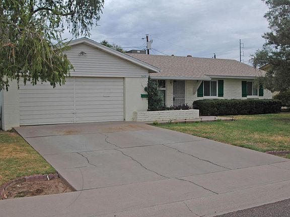 2nd image of 2609 W Corrine Dr