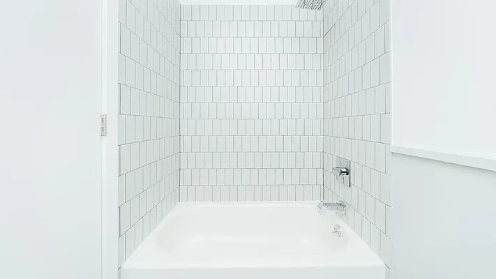 Rented by Nooklyn NYC LLC | media 12