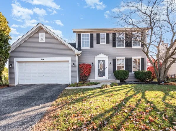 714 Pinehurst Ln, Oswego, IL 60543