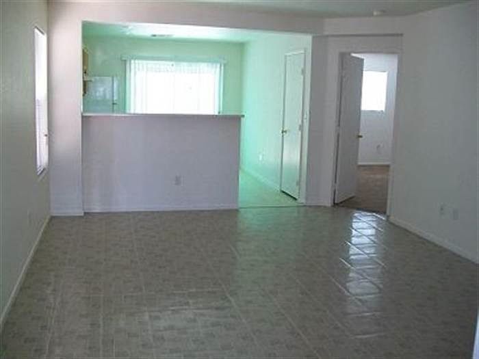 2nd image of 444 Boxerwood Dr
