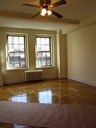 Rented by Siderow Residential Group