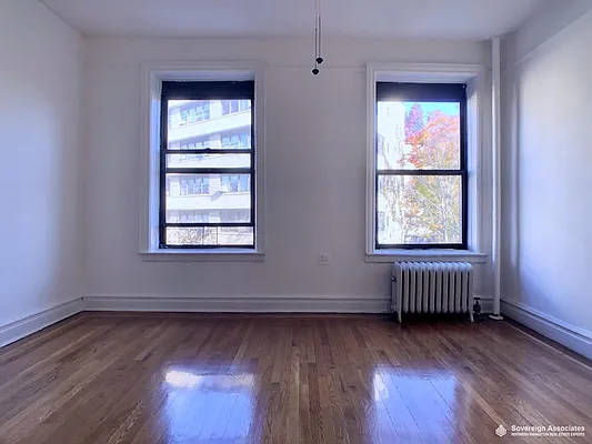 Rented by Sovereign Associates | media 8