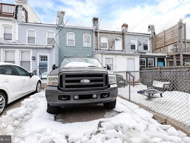 112 N Decker Ave — Photo 33