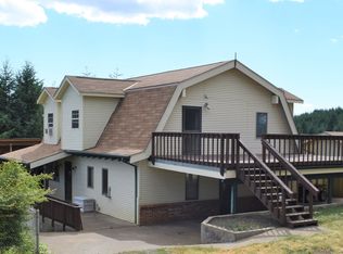 93048 Templeton Rd, Cheshire, OR 97419