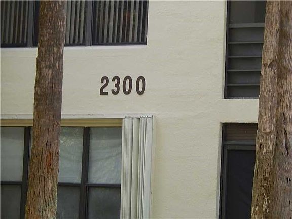 2nd image of 2300 S Cypress Bend Dr APT 203