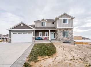 9444 N Horizon Cv, Eagle Mountain, UT 84005
