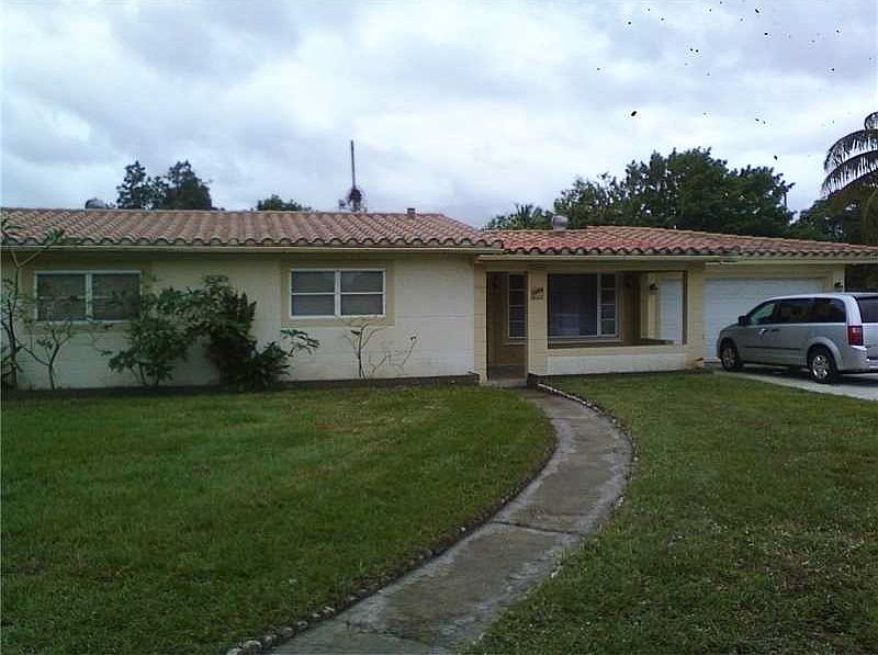 2nd image of 1308 NW 16th St