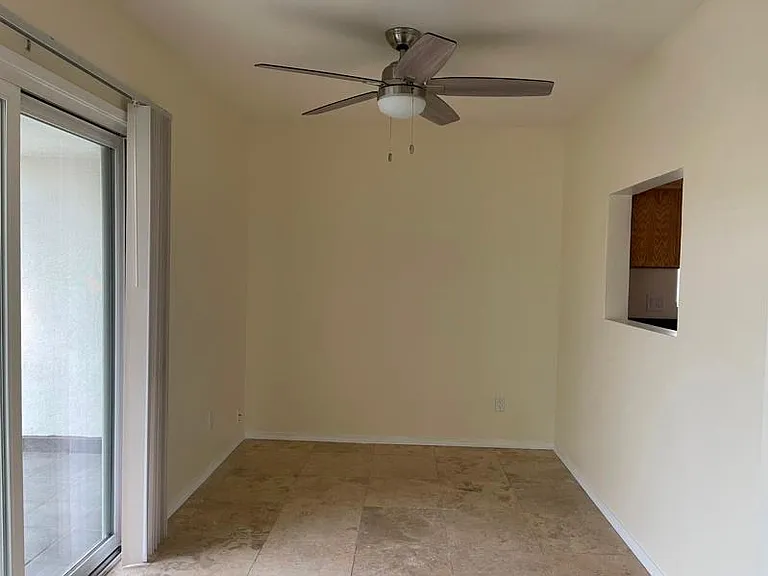 2104 Huntington Ln #C — Photo 5