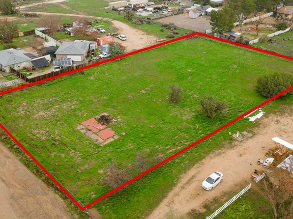 43322 43rd St W, Lancaster, CA 93536