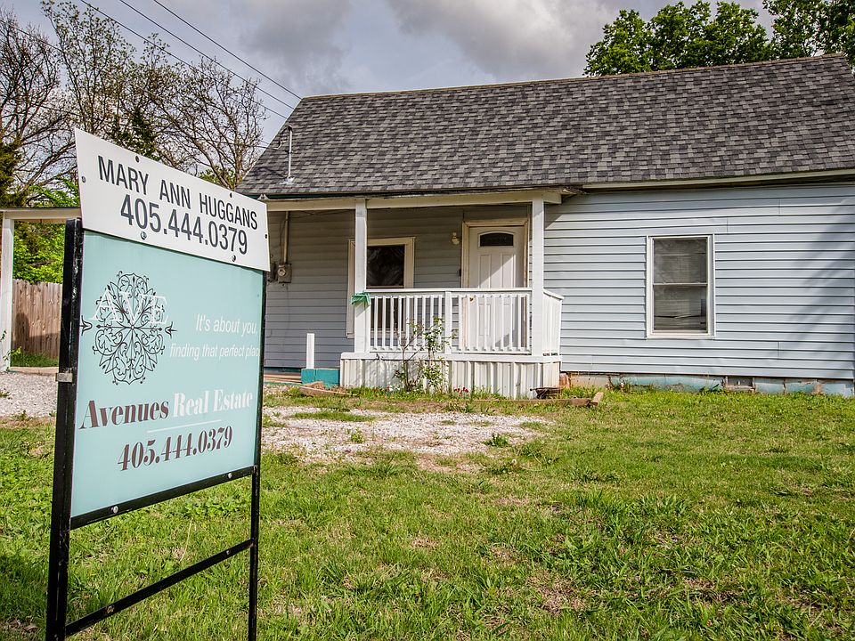 1st image of 716 W McClure Ave