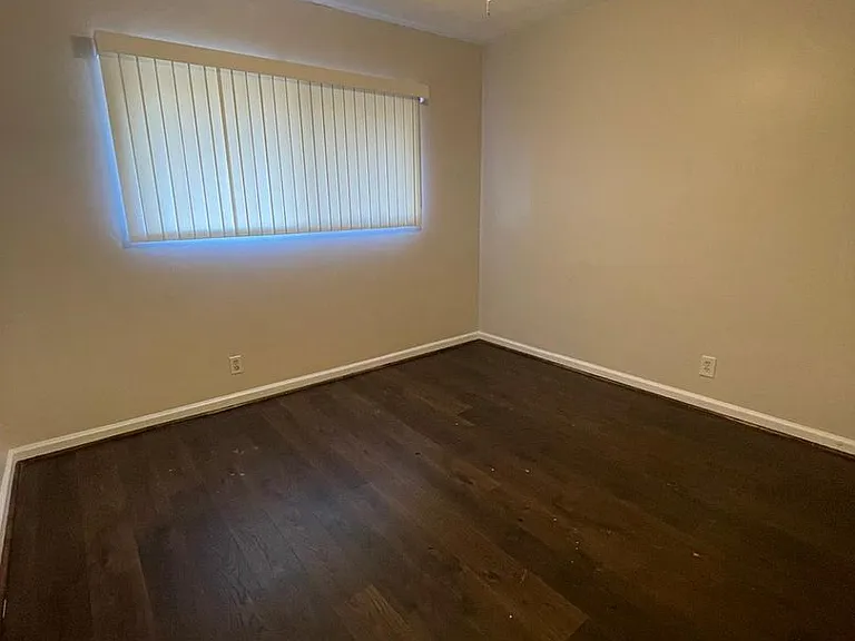 11185 Carson Dr — Photo 6