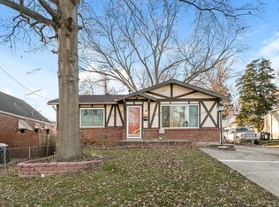 7823 Clevedon St, Saint Louis, MO 63123