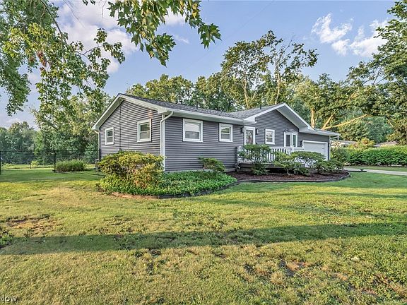 5th image of 1761 Piercy Dr