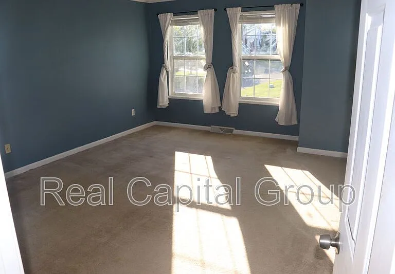 25 A Mapleridge Ave #B — Photo 9