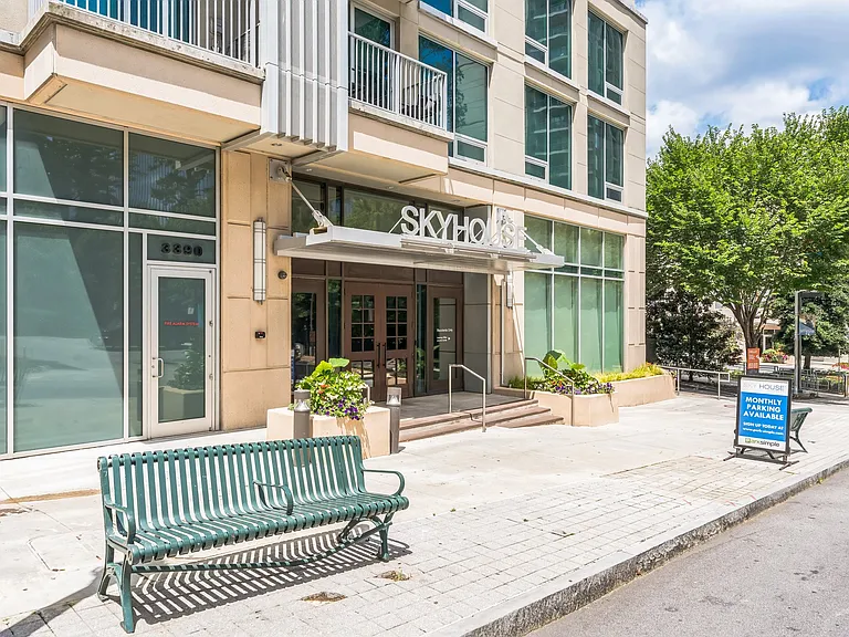 SkyHouse Buckhead — Photo 28
